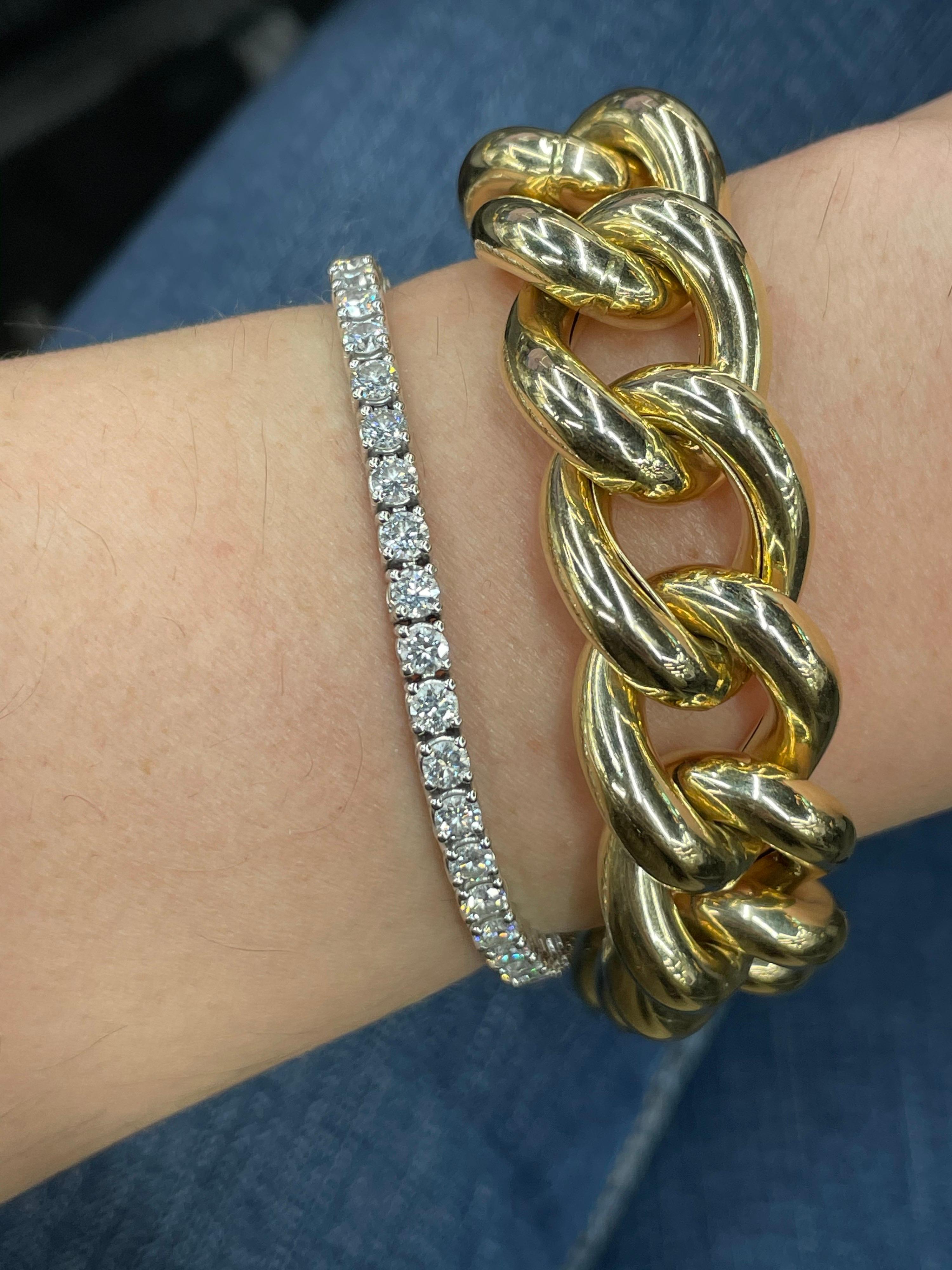 14 Karat Yellow Gold High Polished Link Bracelet 34.1 Grams In Excellent Condition For Sale In New York, NY