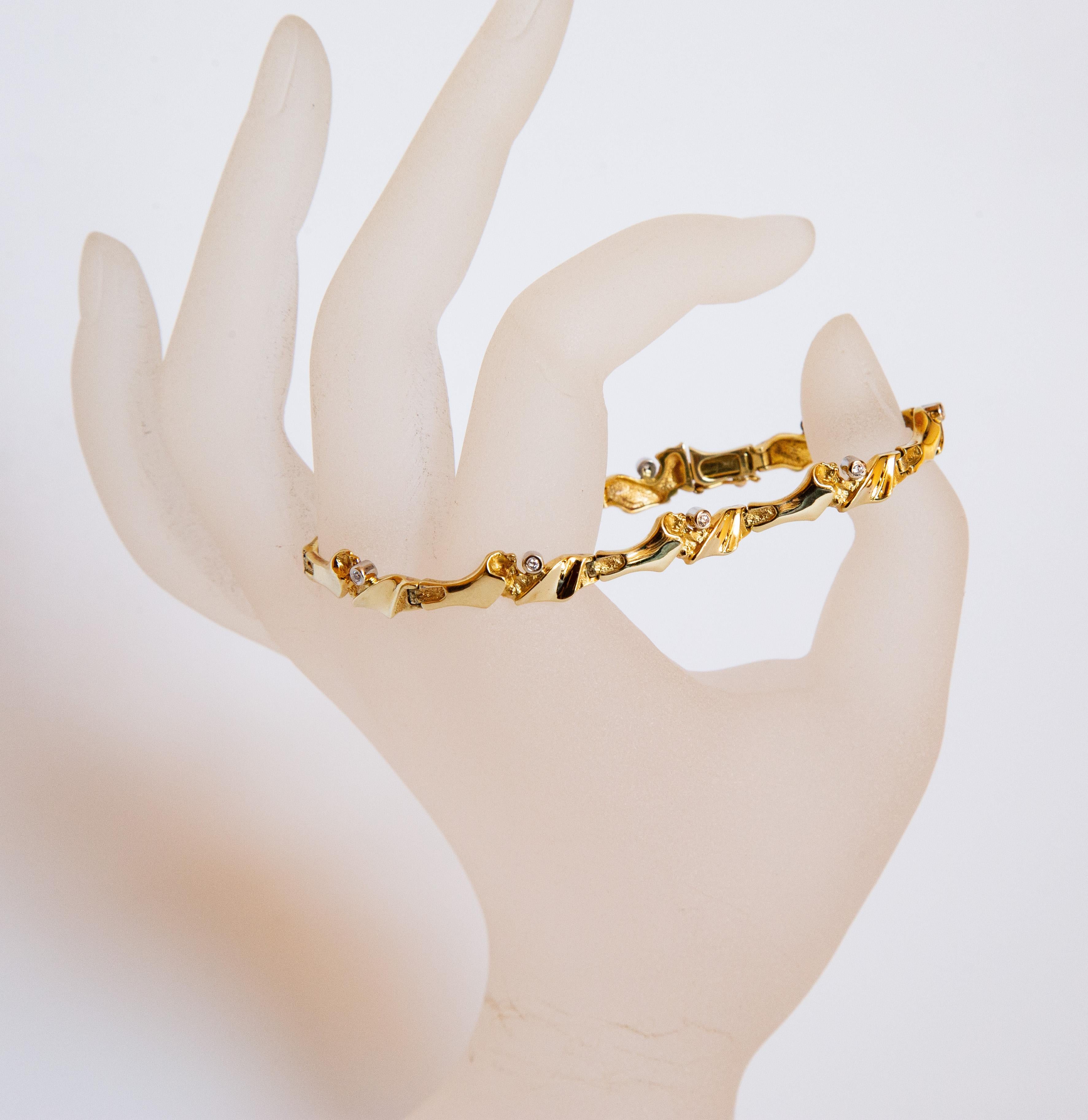 Pulsera de eslabones de oro amarillo de 14 quilates con diamantes en venta 8