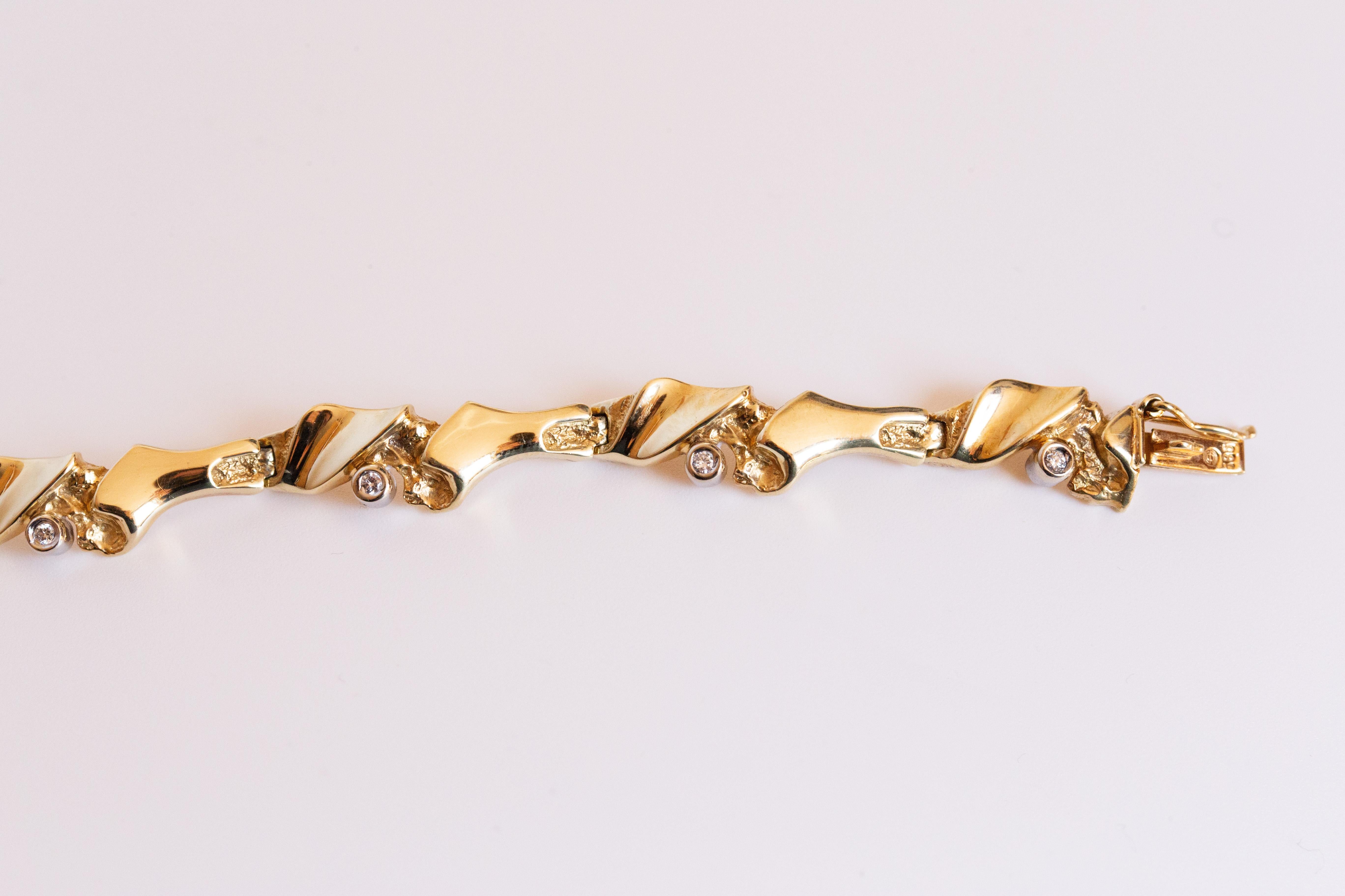 Pulsera de eslabones de oro amarillo de 14 quilates con diamantes en venta 3