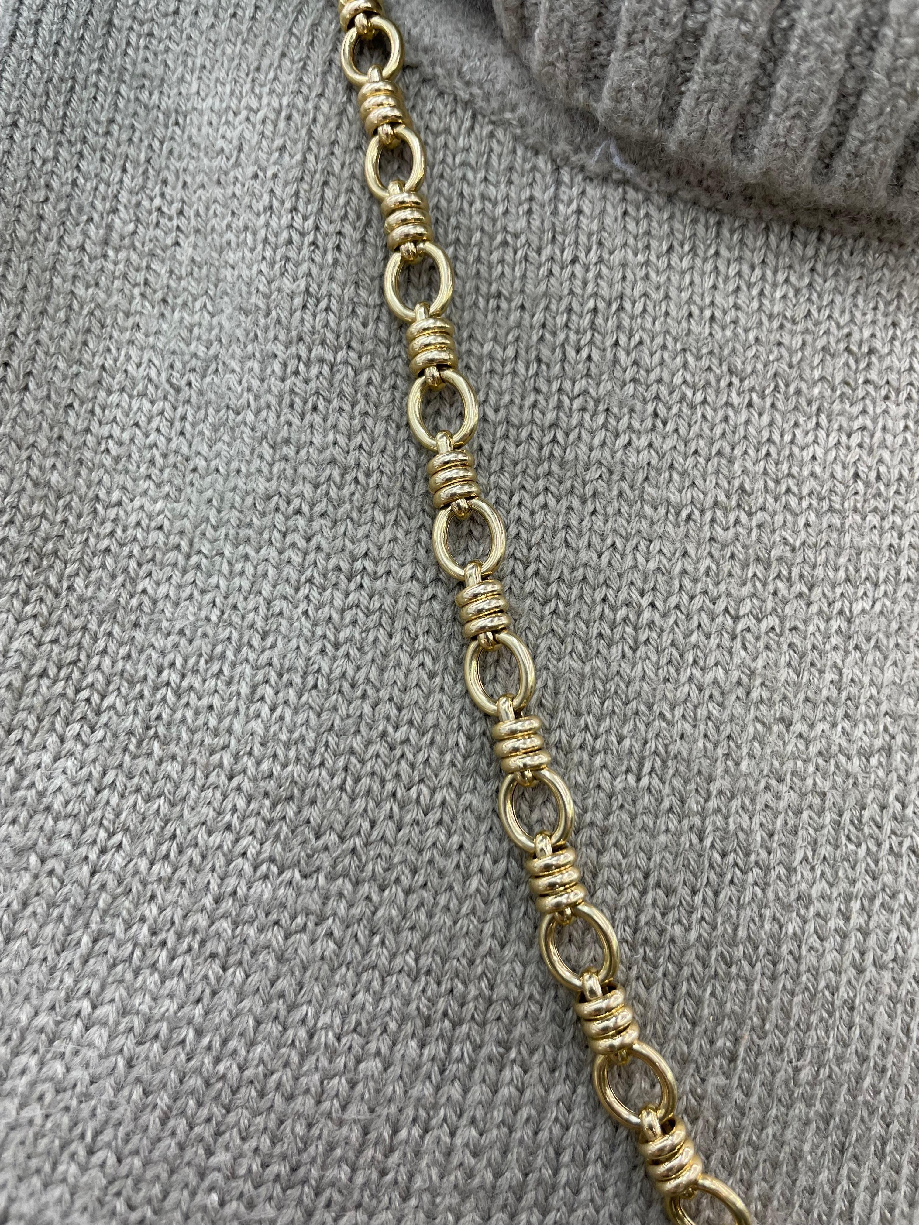 14 Karat Yellow Gold Link Necklace 42.5 Grams 30.5 Inches In Excellent Condition For Sale In New York, NY