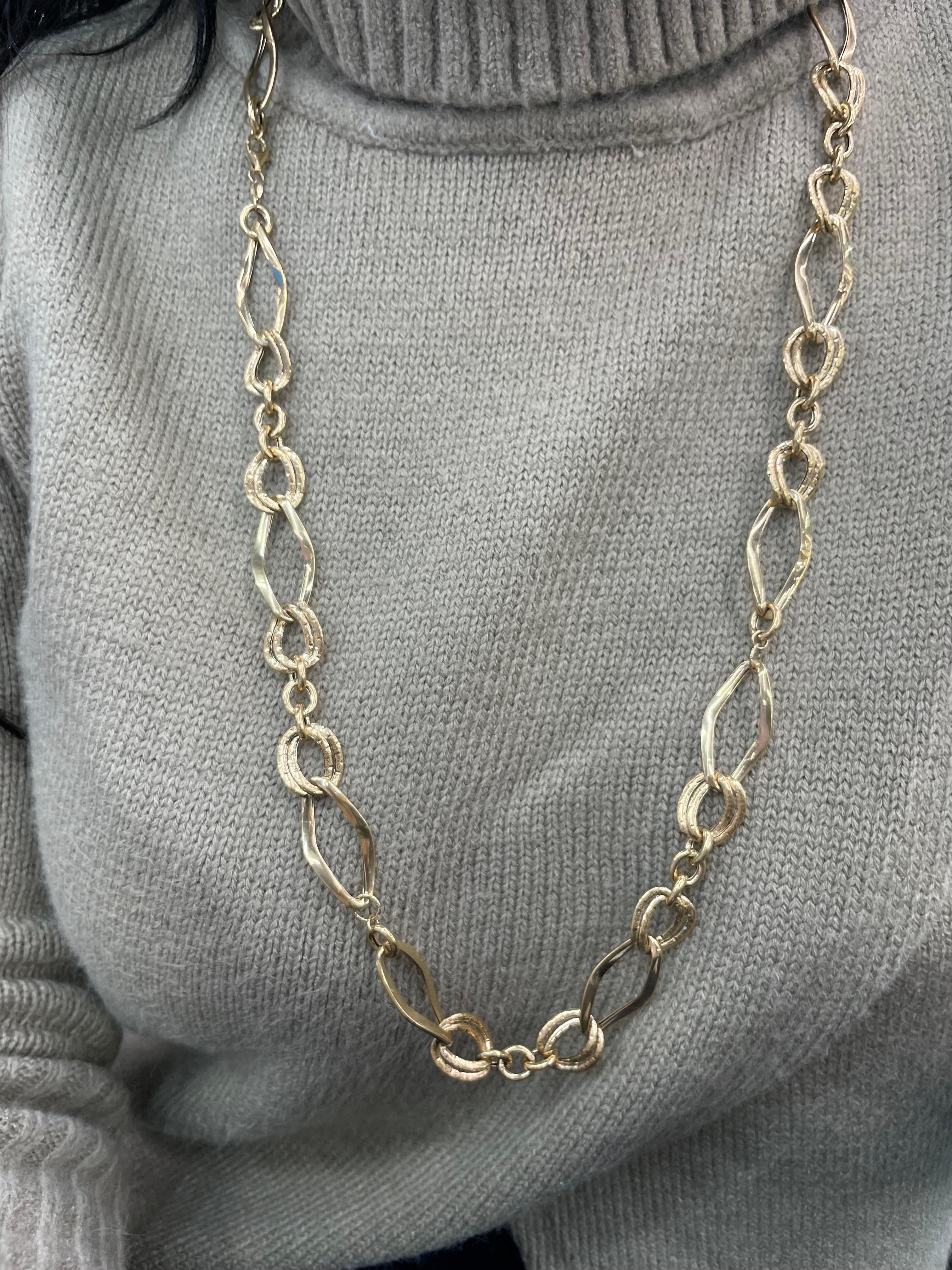 14 Karat Yellow Gold Link Necklace & Double Bracelets 30.2 Grams For Sale 10