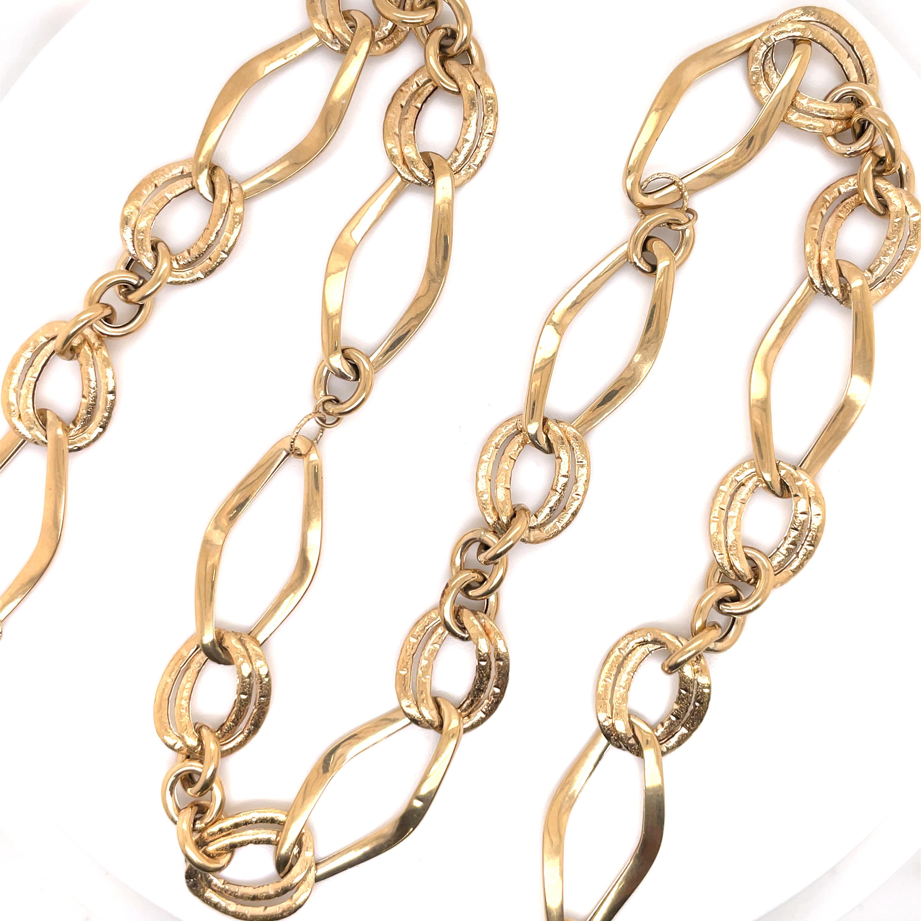 Contemporary 14 Karat Yellow Gold Link Necklace & Double Bracelets 30.2 Grams For Sale