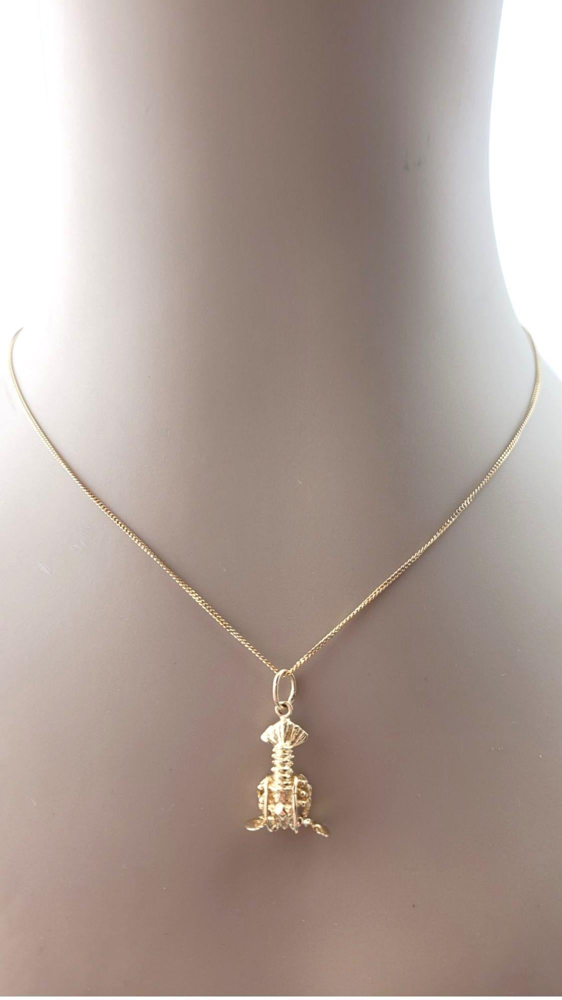 Breloque mousqueton en or jaune 14 carats #21326 en vente 3