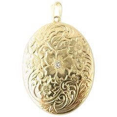 Vintage 14 Karat Yellow Gold Locket Pendant