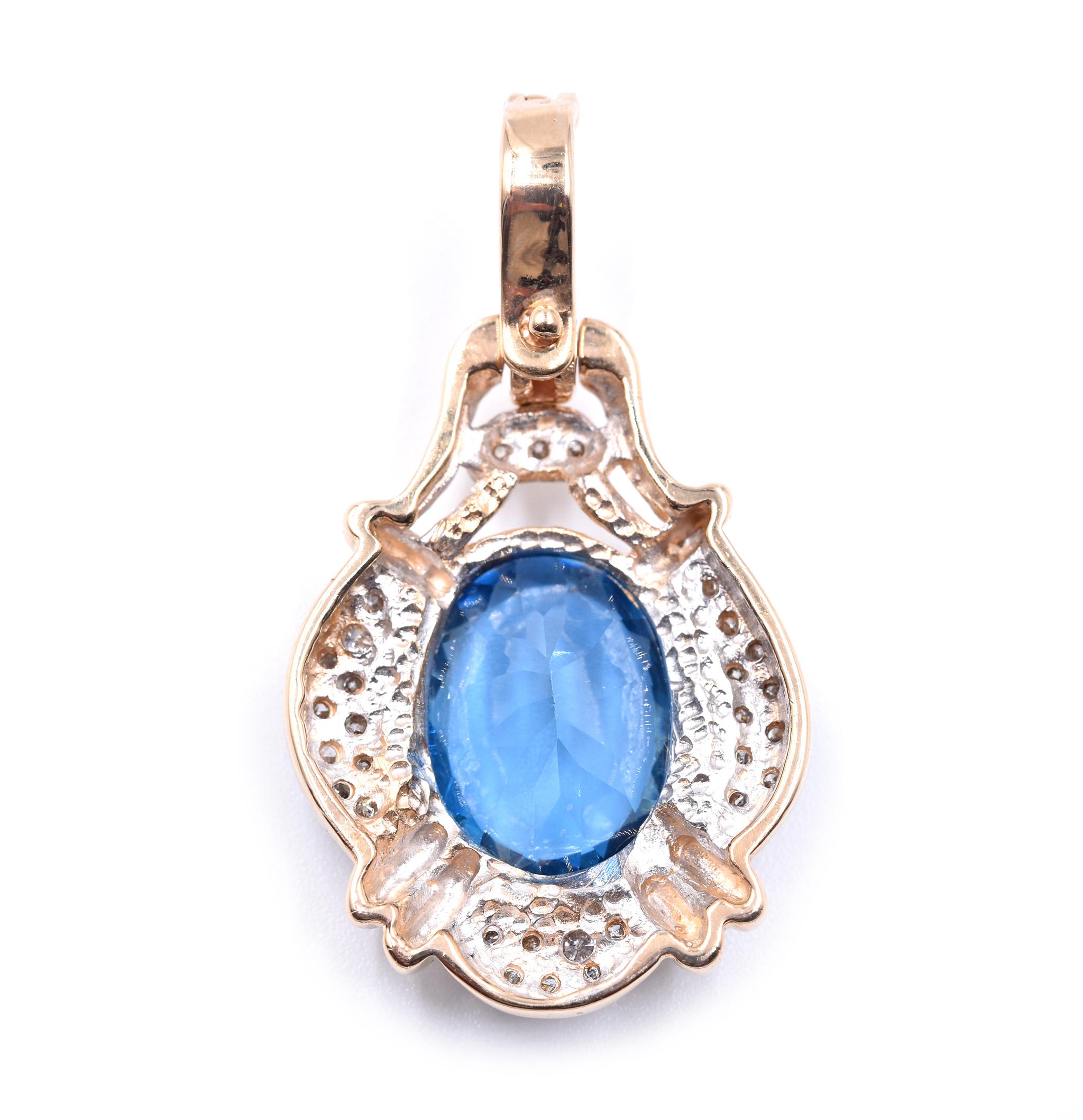 14 Karat Yellow Gold London Blue Topaz and Diamond Pendant In Excellent Condition In Scottsdale, AZ