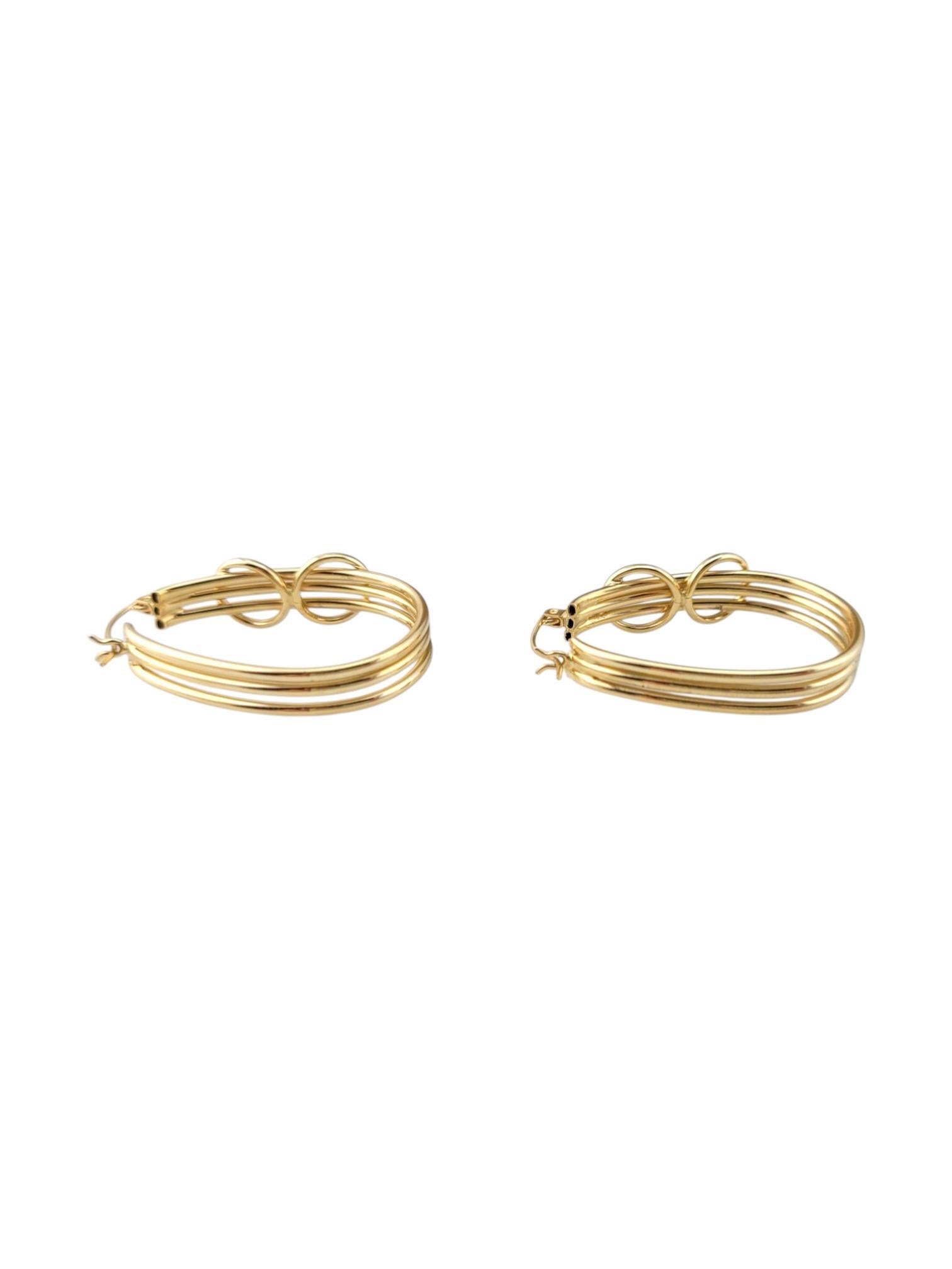 14 Karat Yellow Gold Long Oval Triple Hoop Earrings #21860 in vendita 4