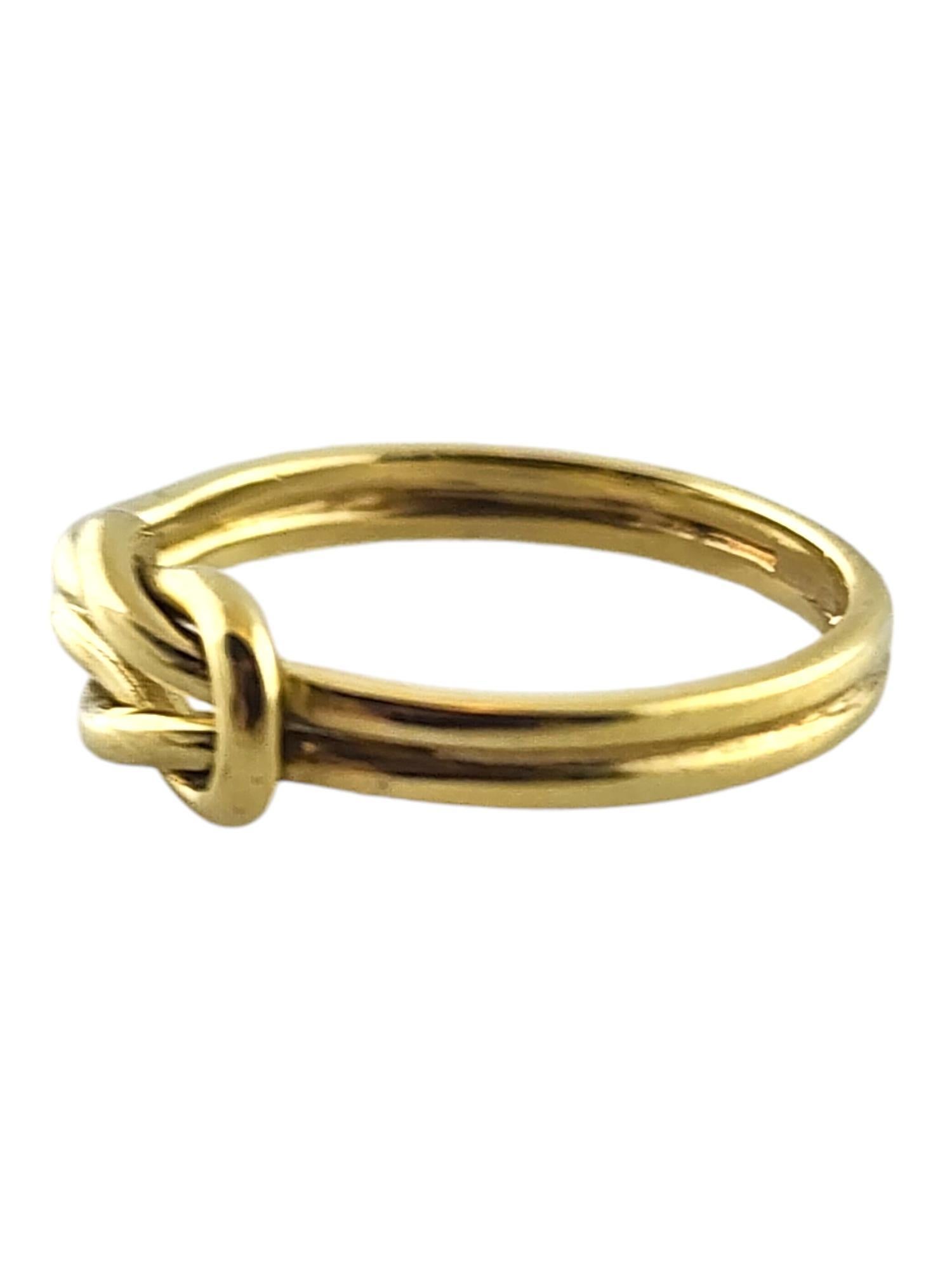 14 Karat Yellow Gold Love/Friendship Knot Ring Size 5.25

This stunning knot ring was meticulously crafted from 14K yellow gold for a beautiful finish!

Ring size: 5.25
Shank: 2.55mm

Weight: 2.98 g/ 1.92 dwt

Tested 14K

Very good condition,