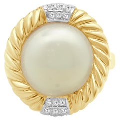 14 Karat Yellow Gold Mabe Pearl and Diamond Cable Ring