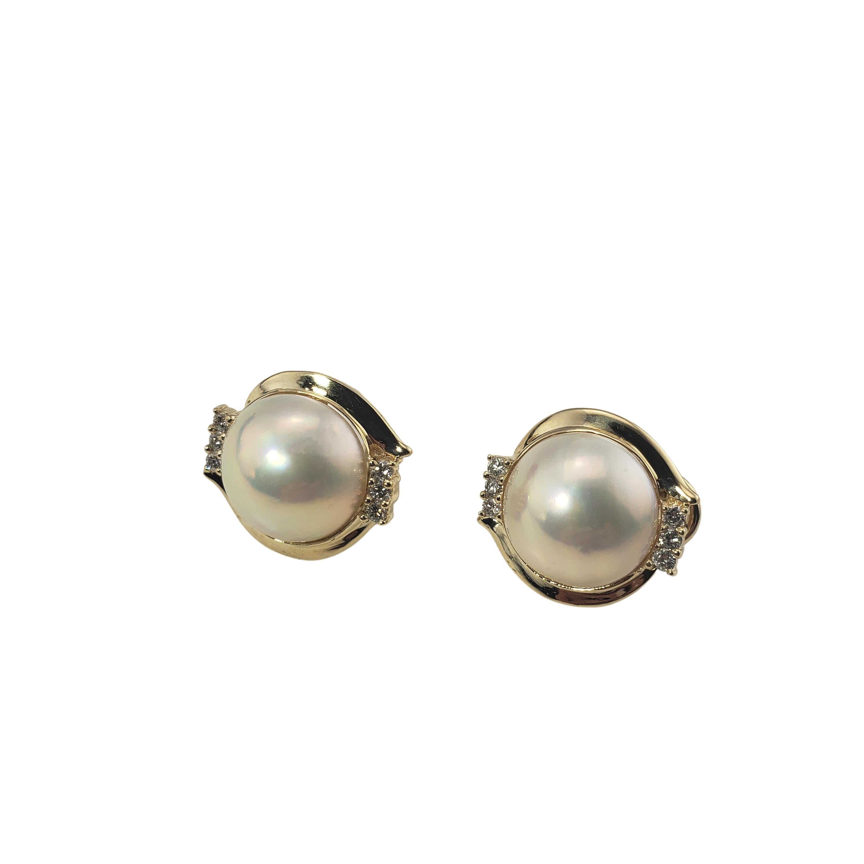 Round Cut 14 Karat Yellow Gold Mabe Pearl and Diamond Earrings For Sale