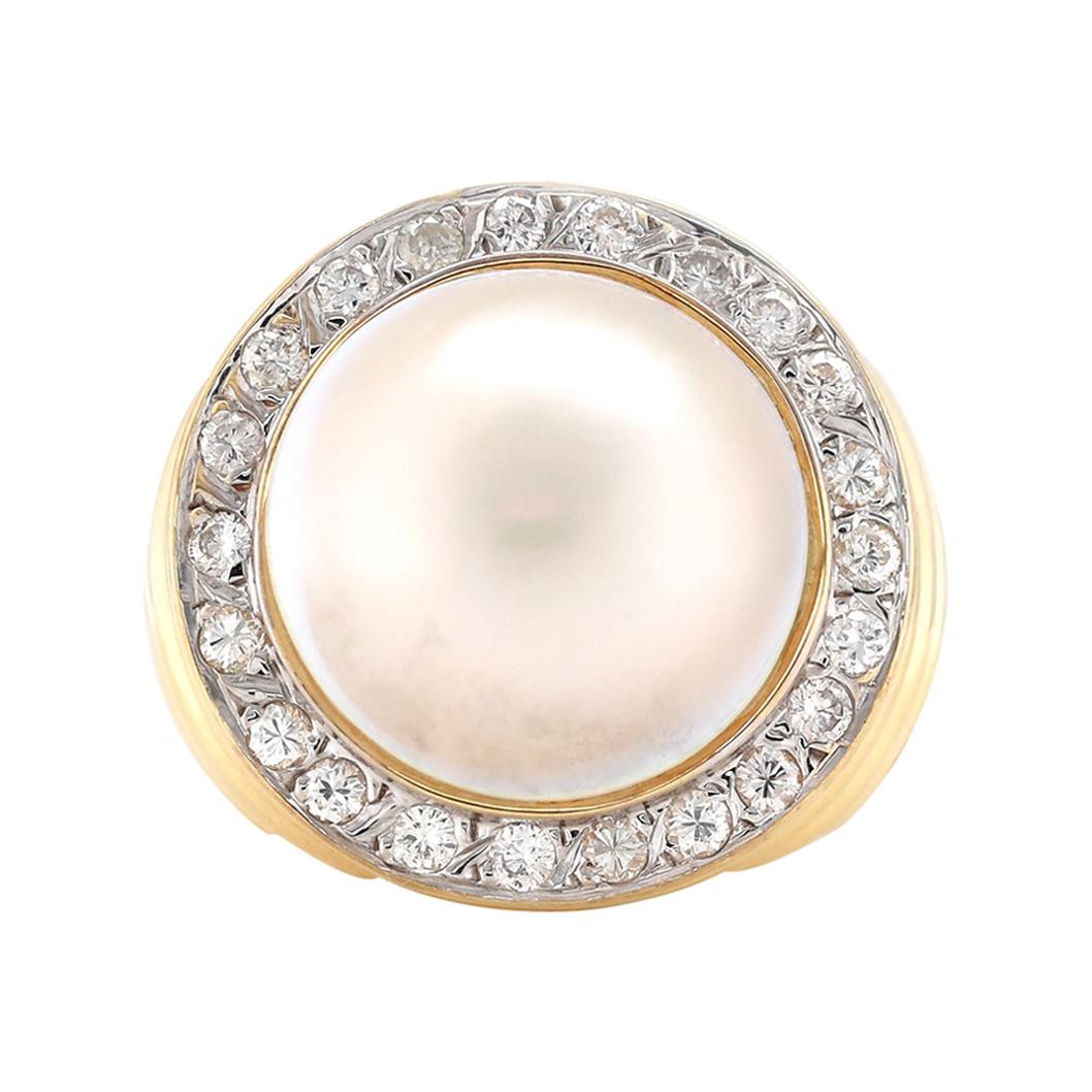14 Karat Gold Mabe Pearl Sapphire Bamboo Ring For Sale at 1stDibs