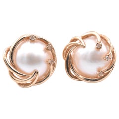 14 Karat Yellow Gold Mabe Pearl and Diamond Stud Earrings 14 Karat Yellow Gold Mabe Pearl and Diamond Stud Earrings