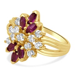 14 Karat Gelbgold Marquise Rubin und runder Diamant Cluster Ring