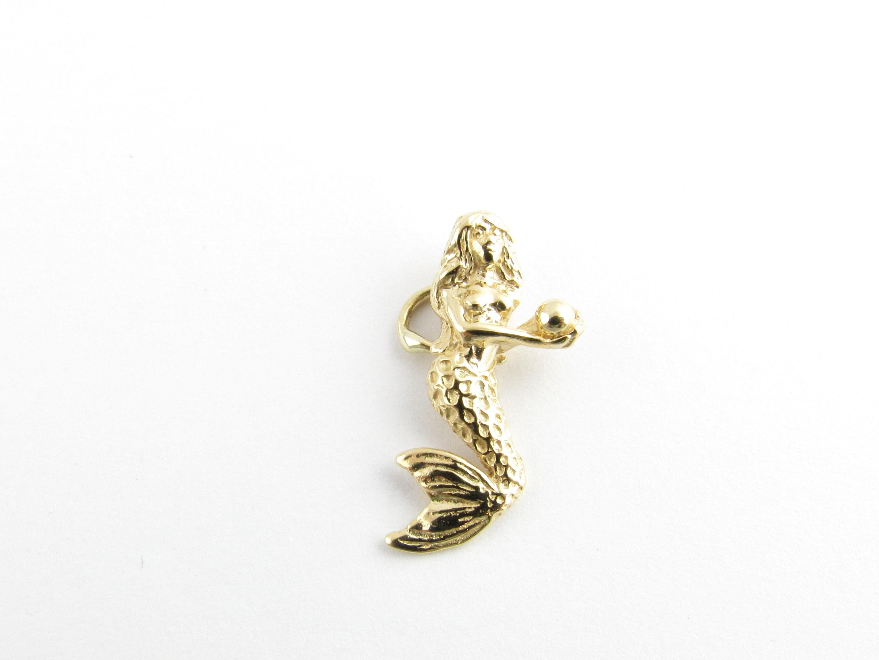 14 Karat Yellow Gold Mermaid Charm 1