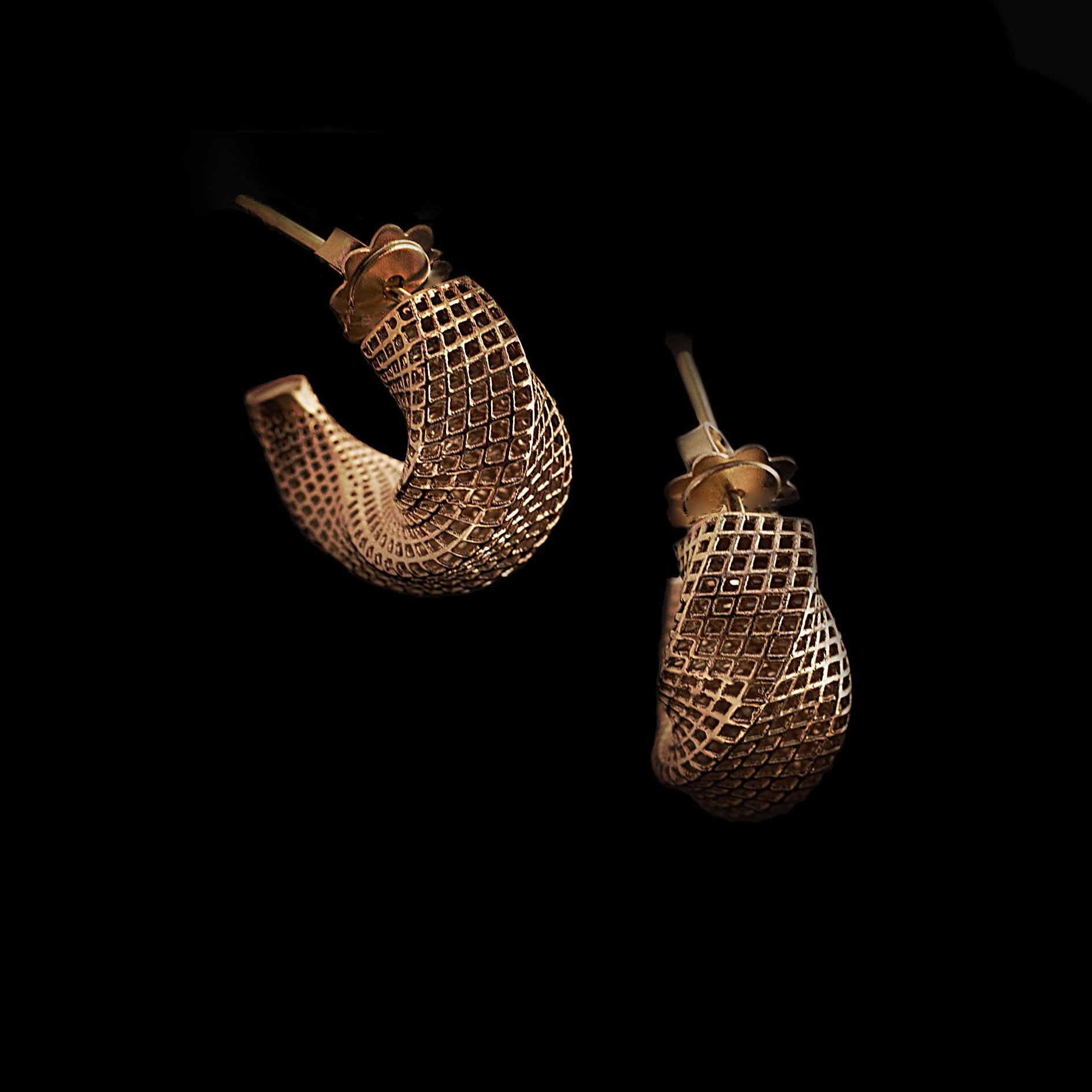 Contemporary 14 Karat Yellow Gold Mobius Earrings 360 Degrees Twist For Sale