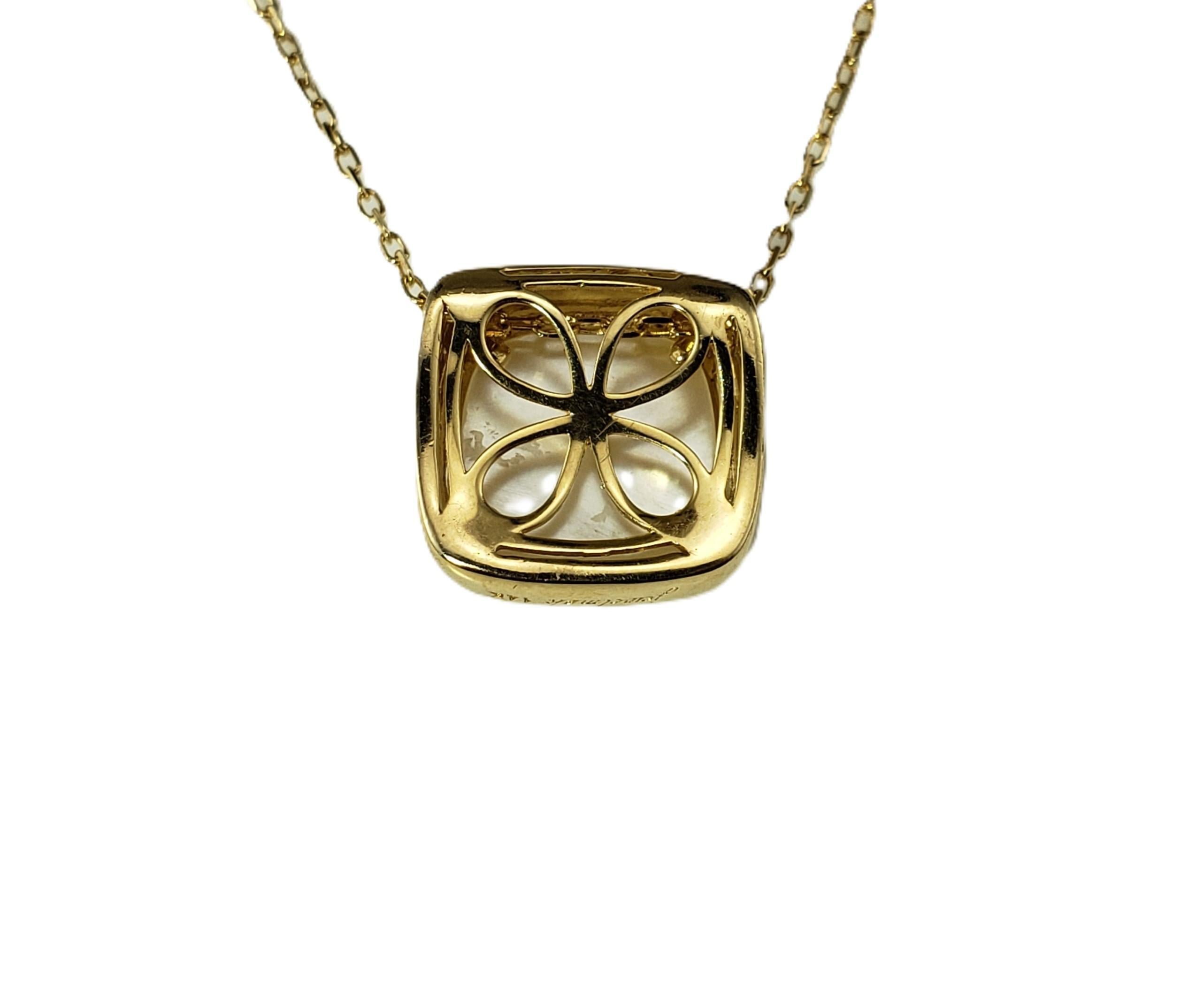 Women's 14 Karat Yellow Gold Mother of Pearl Pendant Necklace #20648 For Sale