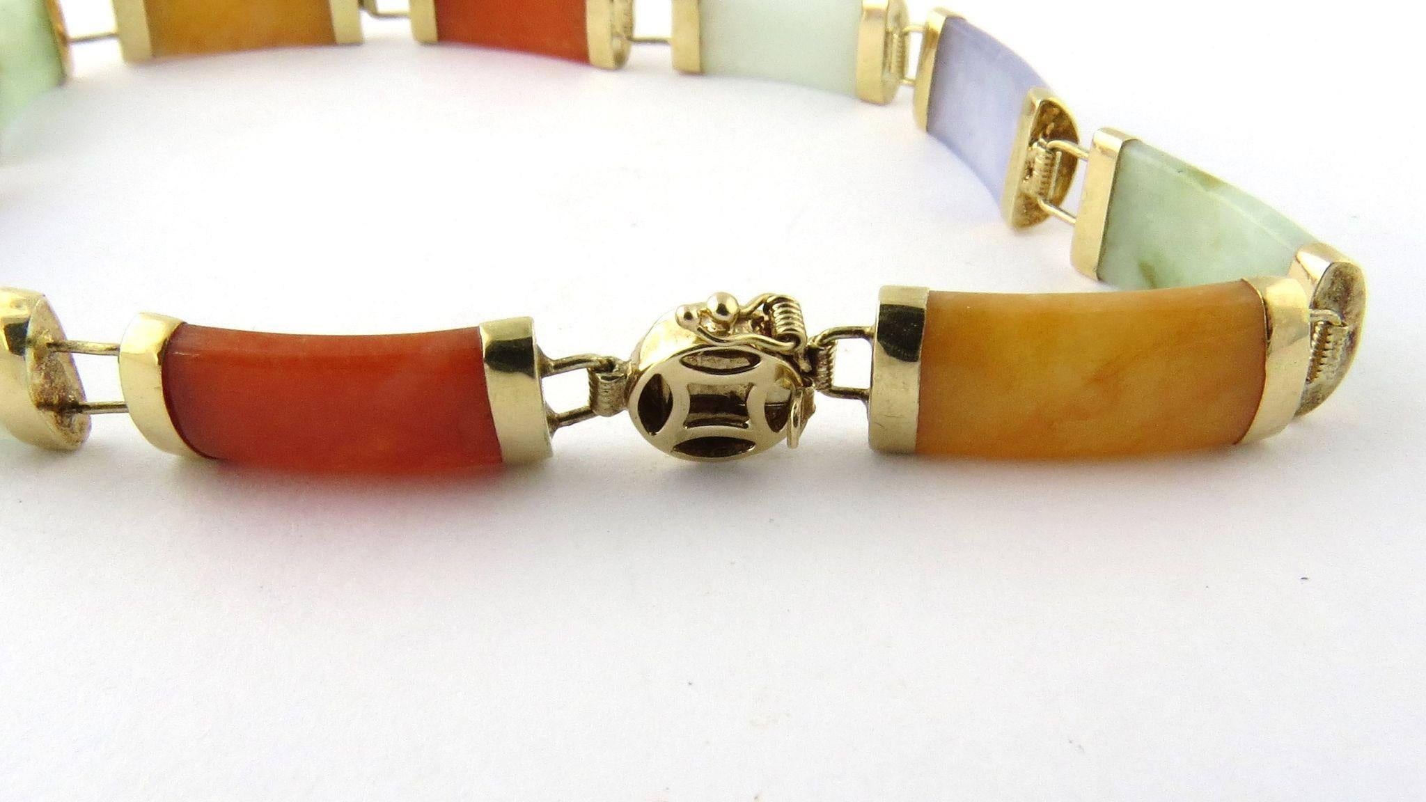 14 Karat Yellow Gold Multi-Color Jade Bracelet In Good Condition In Washington Depot, CT