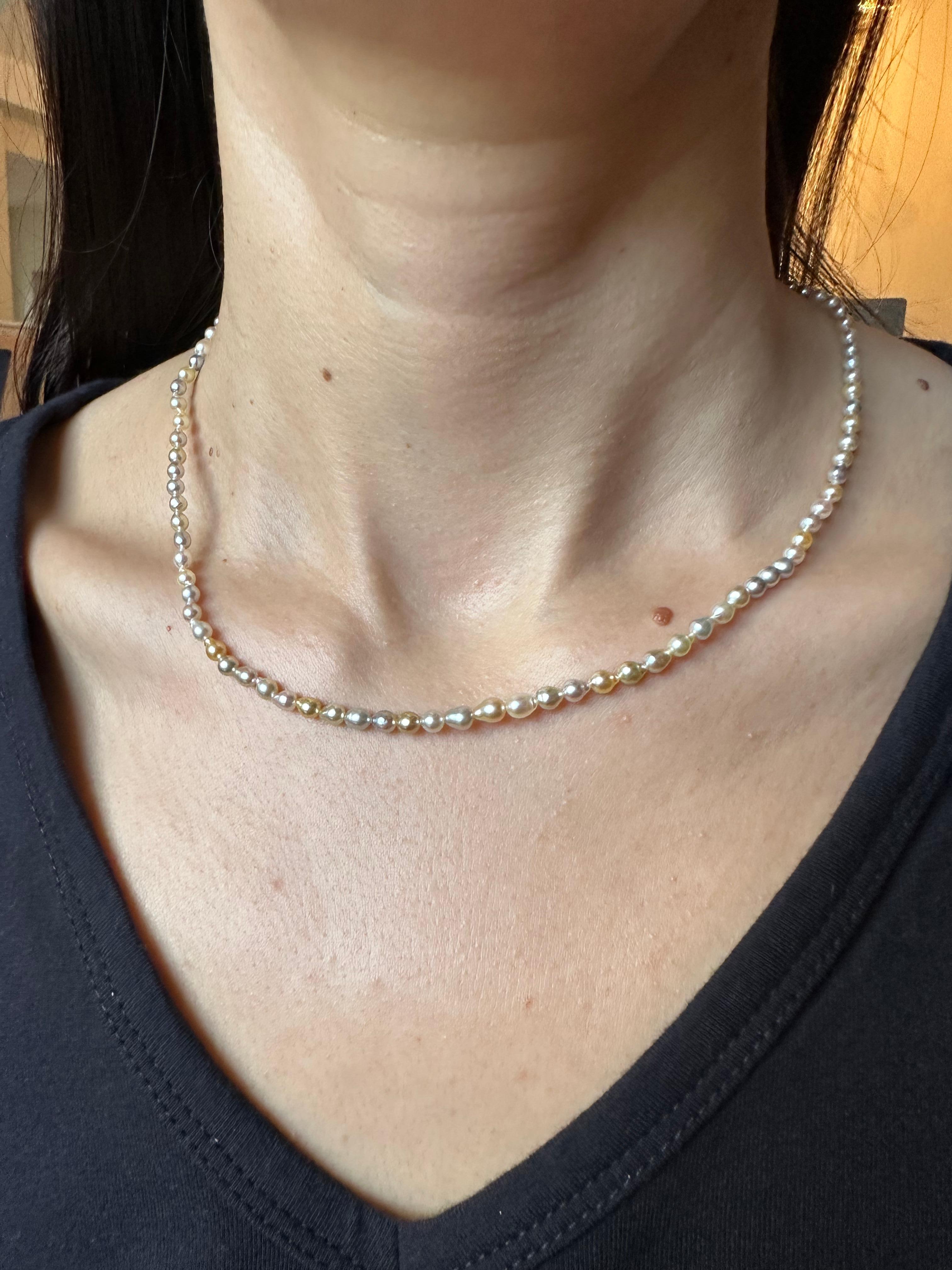 14 Karat Yellow Gold Multicolor Akoya Cultured Pearl Layer Thin Bead Necklace For Sale 4