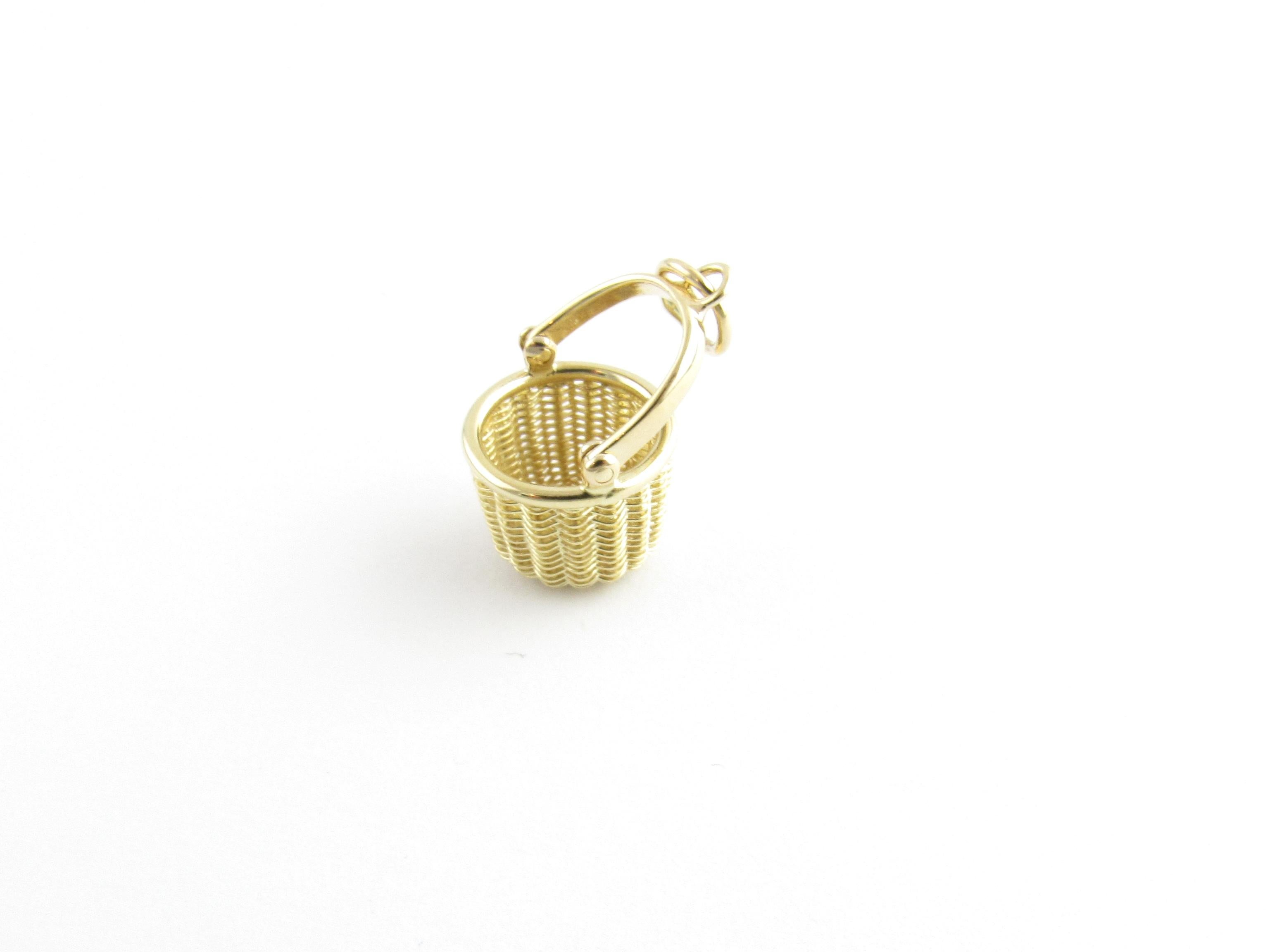 Women's 14 Karat Yellow Gold Nantucket Basket Charm