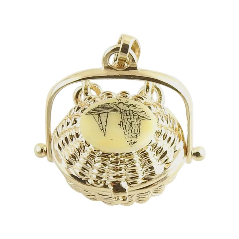 14 Karat Yellow Gold Nantucket Basket Charm at 1stDibs