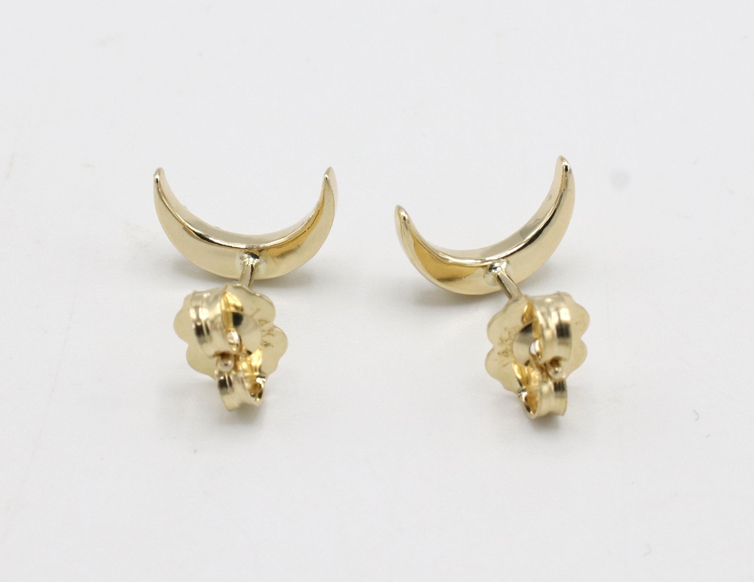 Modern 14 Karat Yellow Gold Natural Diamond Crescent Moon Stud Earrings  For Sale