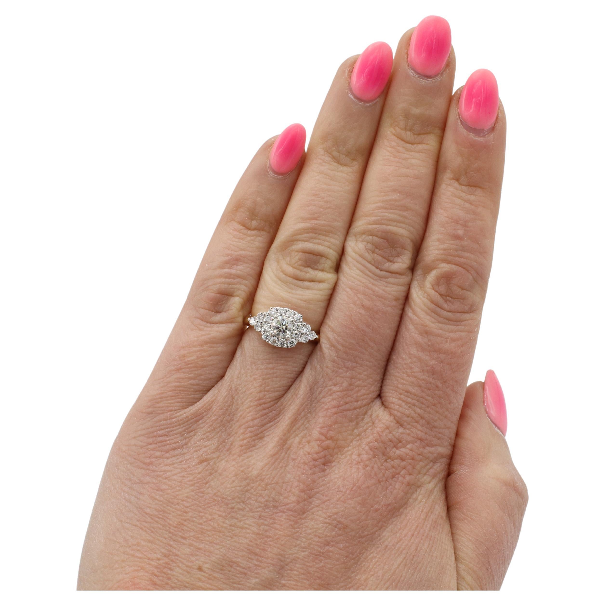 14 Karat Yellow Gold Natural Round Diamond Halo Engagement Ring In Excellent Condition For Sale In  Baltimore, MD