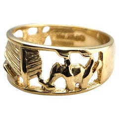 14 Karat Yellow Gold Noah
s Ark Scene Band Ring Size 6.5 #24067 14 Karat Yellow Gold Noah
s Ark Scene Band Ring Size 6.5 #24067