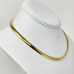 14 Karat Yellow Gold Omega Link Collar Chain Necklace