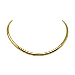 14 Karat Yellow Gold Omega Link Collar Chain Necklace