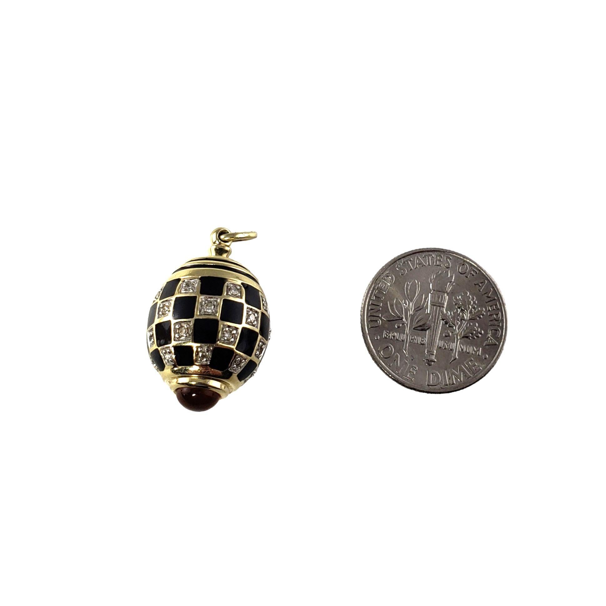 Vintage 14 Karat Yellow Gold Diamond and Onyx Charm-

This stunning diamond and onyx charm is accented with one yellow cabochon gemstone set in beautifully detailed 14K yellow gold.

Approximate total diamond weight: .15 ct.

Diamond color: