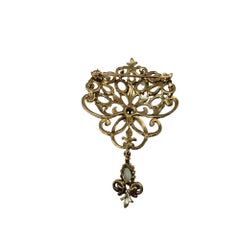 14 Karat Yellow Gold Opal and Diamond Brooch / Pin