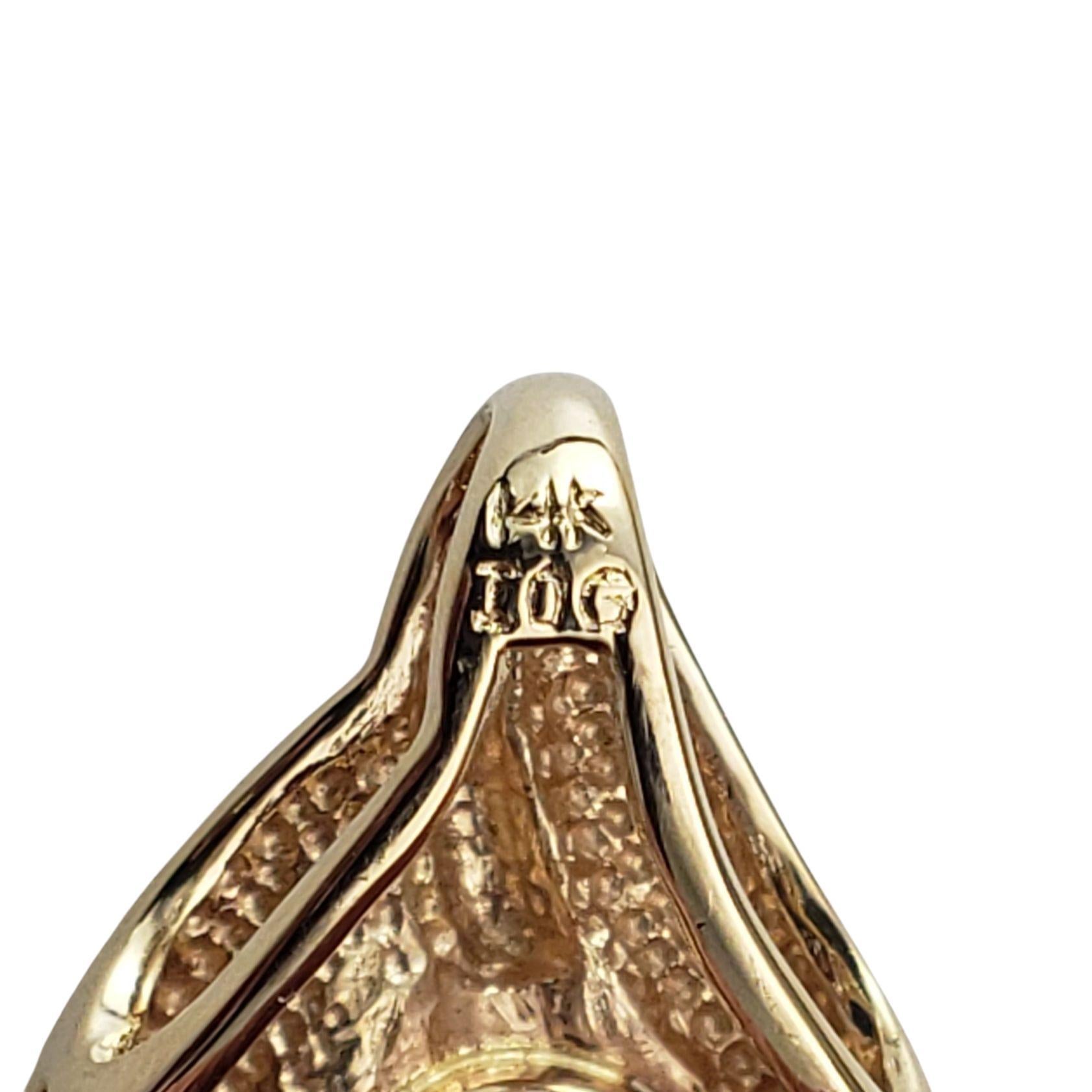 14 Karat Yellow Gold Opal and Diamond Pendant #21680 im Angebot 1