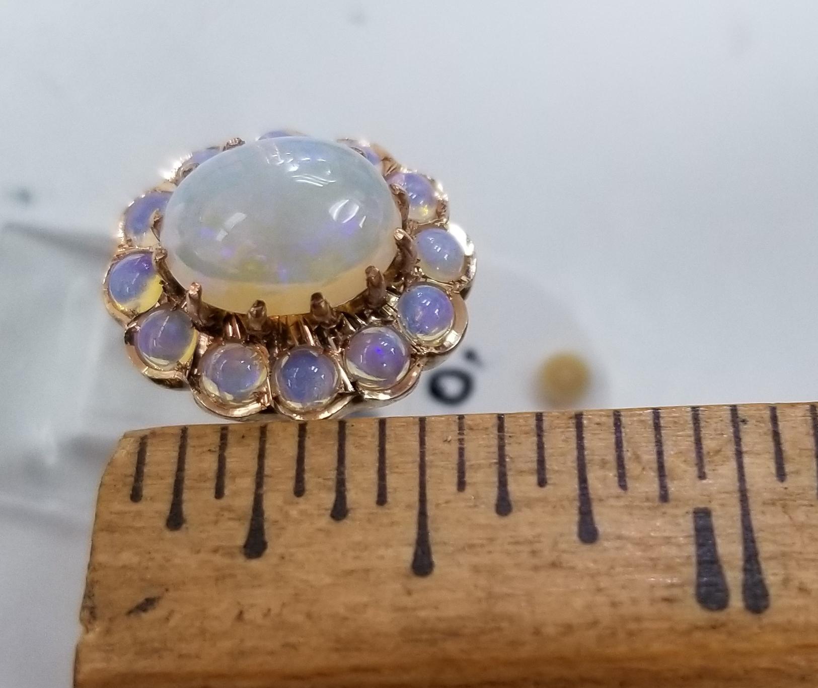 14 Karat Yellow Gold Opal Ring 3