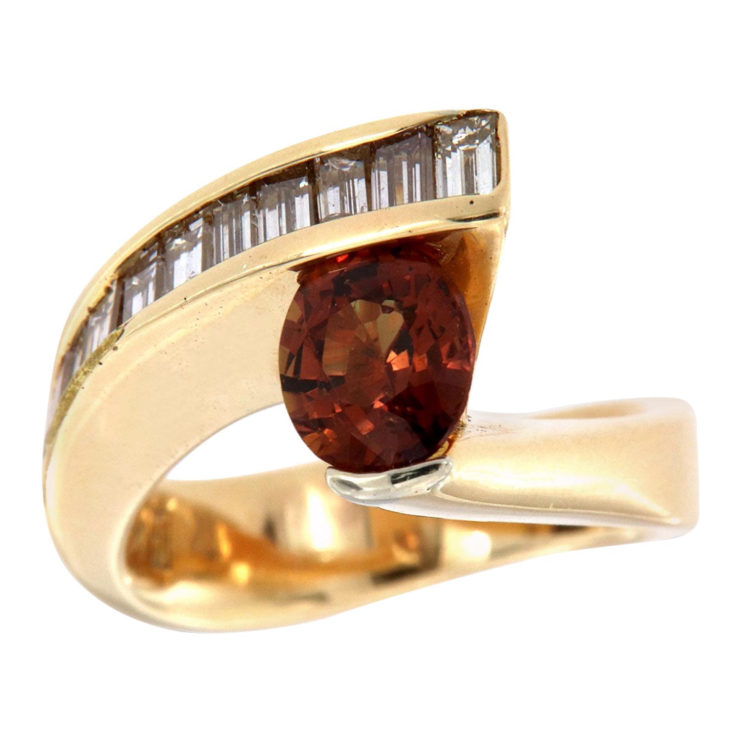 14 Karat Yellow Gold Oval Brownish Red Sapphire Diamond Ring Center 1.53 Carat For Sale