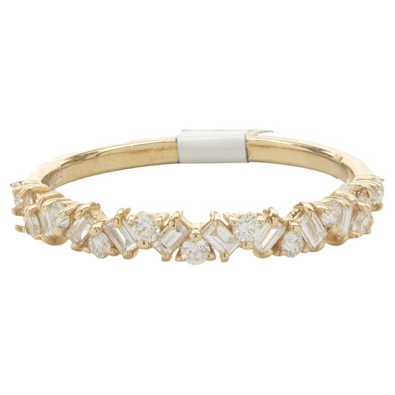 14 Karat Yellow Gold Multi Shape Diamond Staggered Band For Sale at 1stDibs