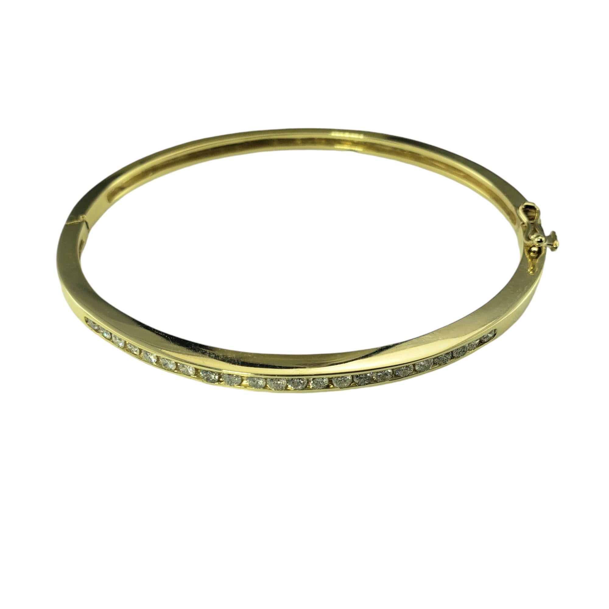 Contemporary 14 Karat Yellow Gold Oval Diamond Bangle Bracelet #19232 For Sale