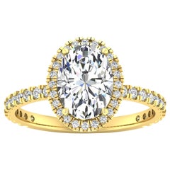 14 Karat Yellow Gold Oval Diamond Halo Pavé 2 Carat Center '2.4 Carat' I SI1 GIA