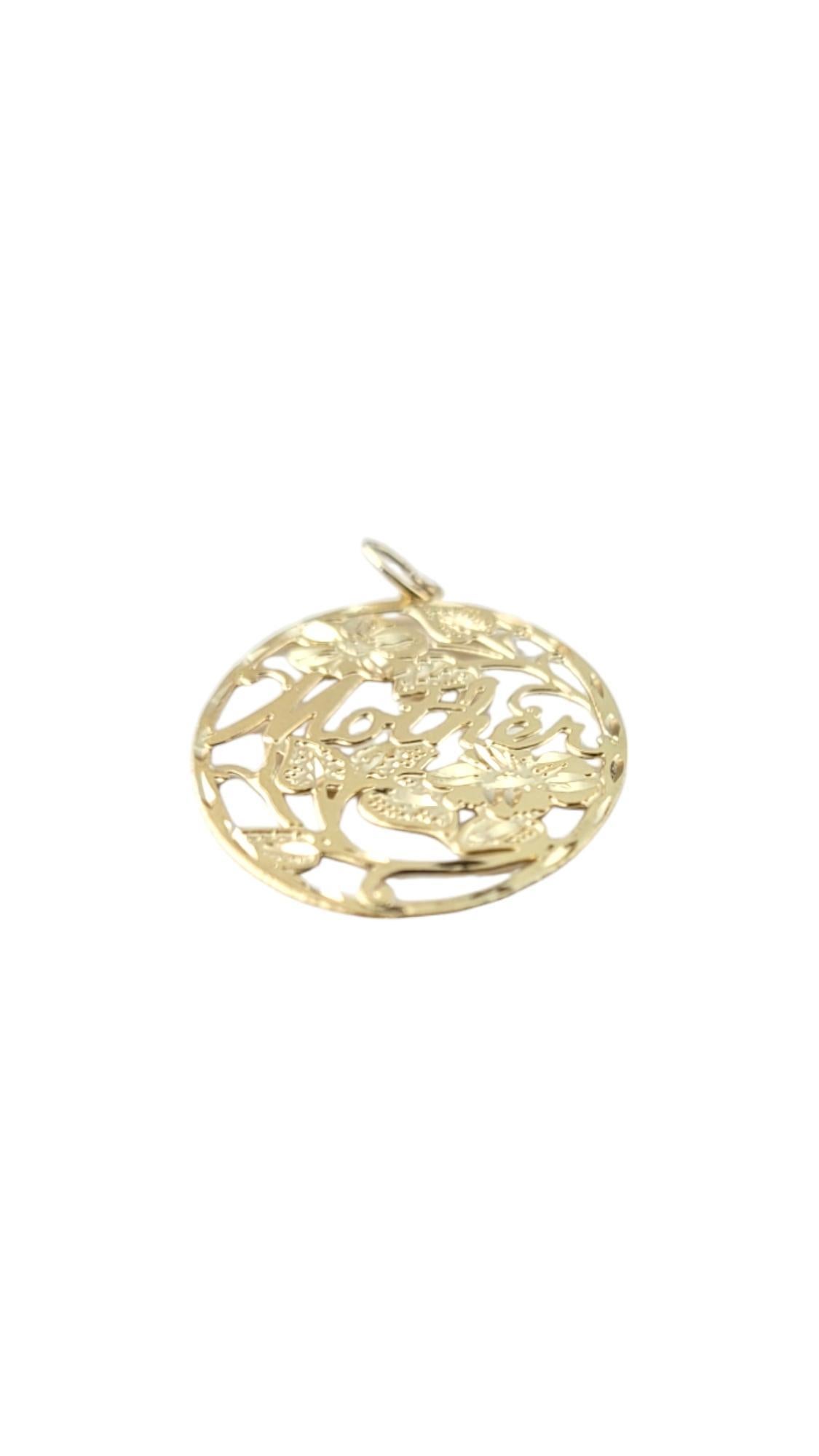 Charm madre ovale in filigrana in oro giallo 14 carati #20863 In condizioni buone in vendita a Washington Depot, CT