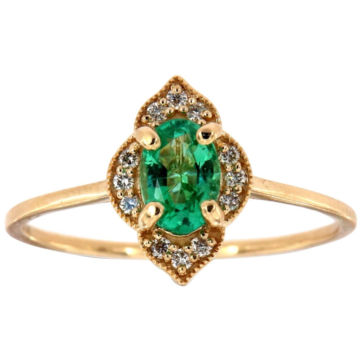 14 Karat Yellow Gold Oval Green Emerald Halo Diamond Ring Center, 2/5 Carat