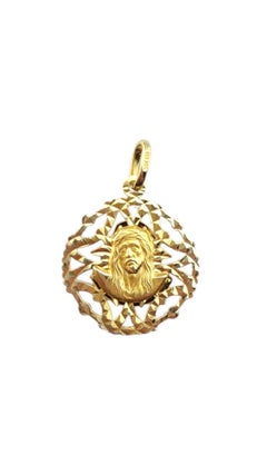 14 Karat Yellow Gold Oval Reversable Jesus Christ and Virgin Mary Pendant #21126