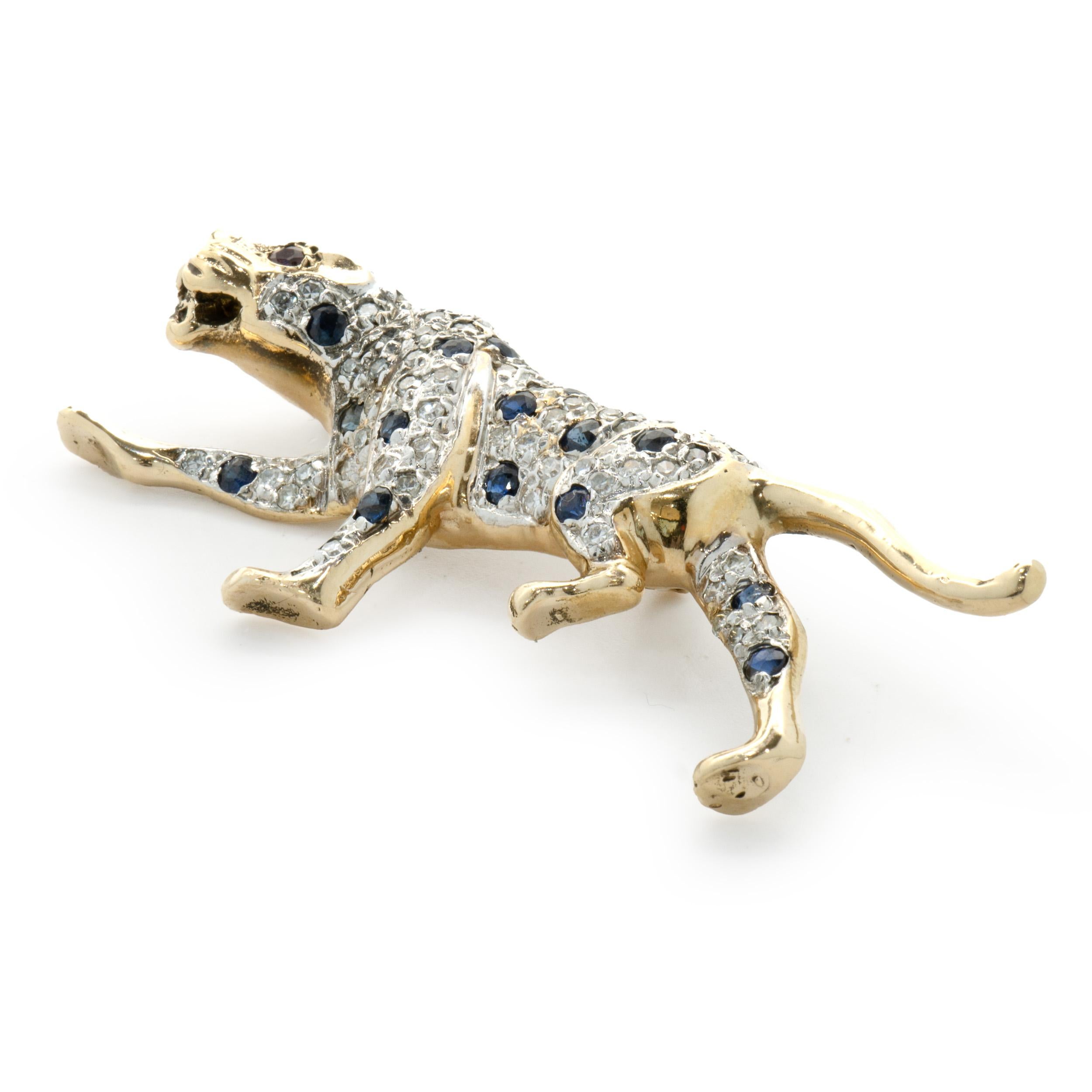 Round Cut 14 Karat Yellow Gold Pave Diamond and Sapphire Panther Pin  For Sale