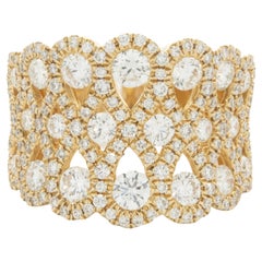 14 Karat Yellow Gold Pave Diamond Lace Ring