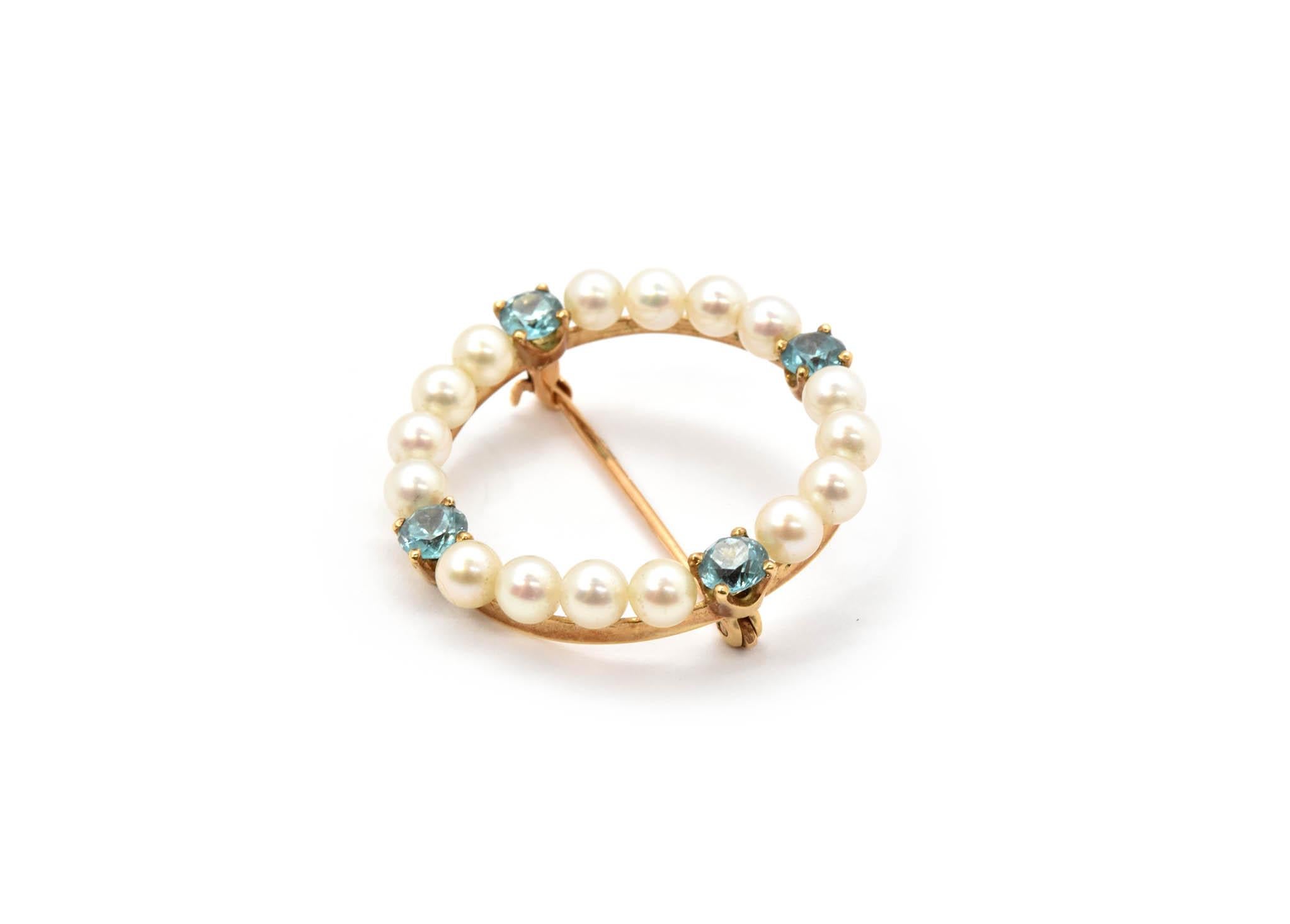 14 Karat Yellow Gold, Pearl and Blue Zircon Pin Brooch 4.0 Grams In Excellent Condition In Scottsdale, AZ