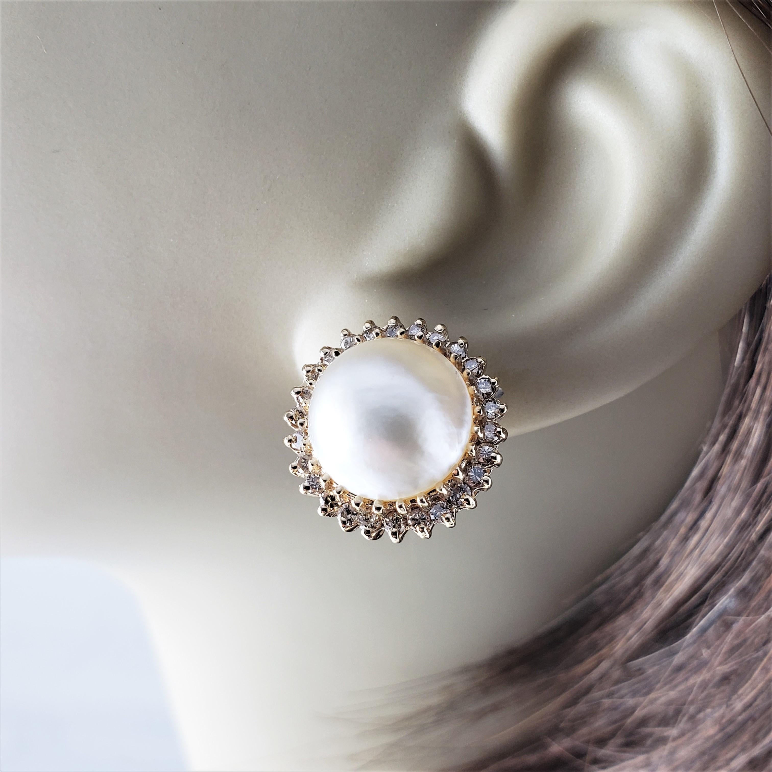 14 Karat Yellow Gold Pearl and Diamond Clip On Earrings For Sale 2