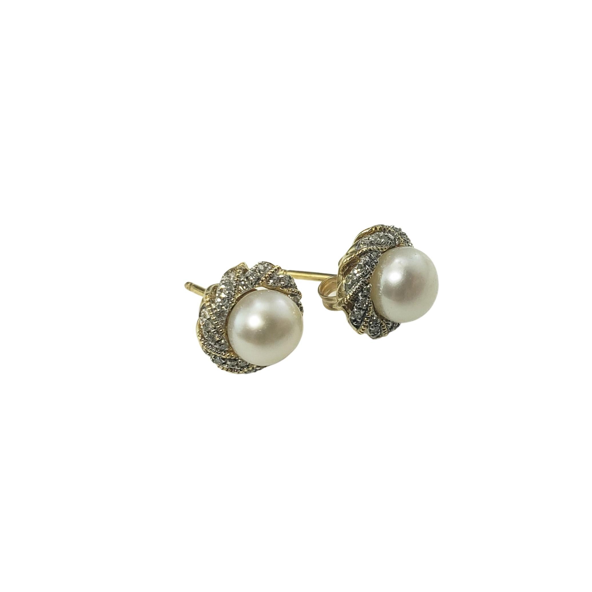 14 Karat Yellow Gold Pearl and Diamond Earrings In Good Condition For Sale In Washington Depot, CT