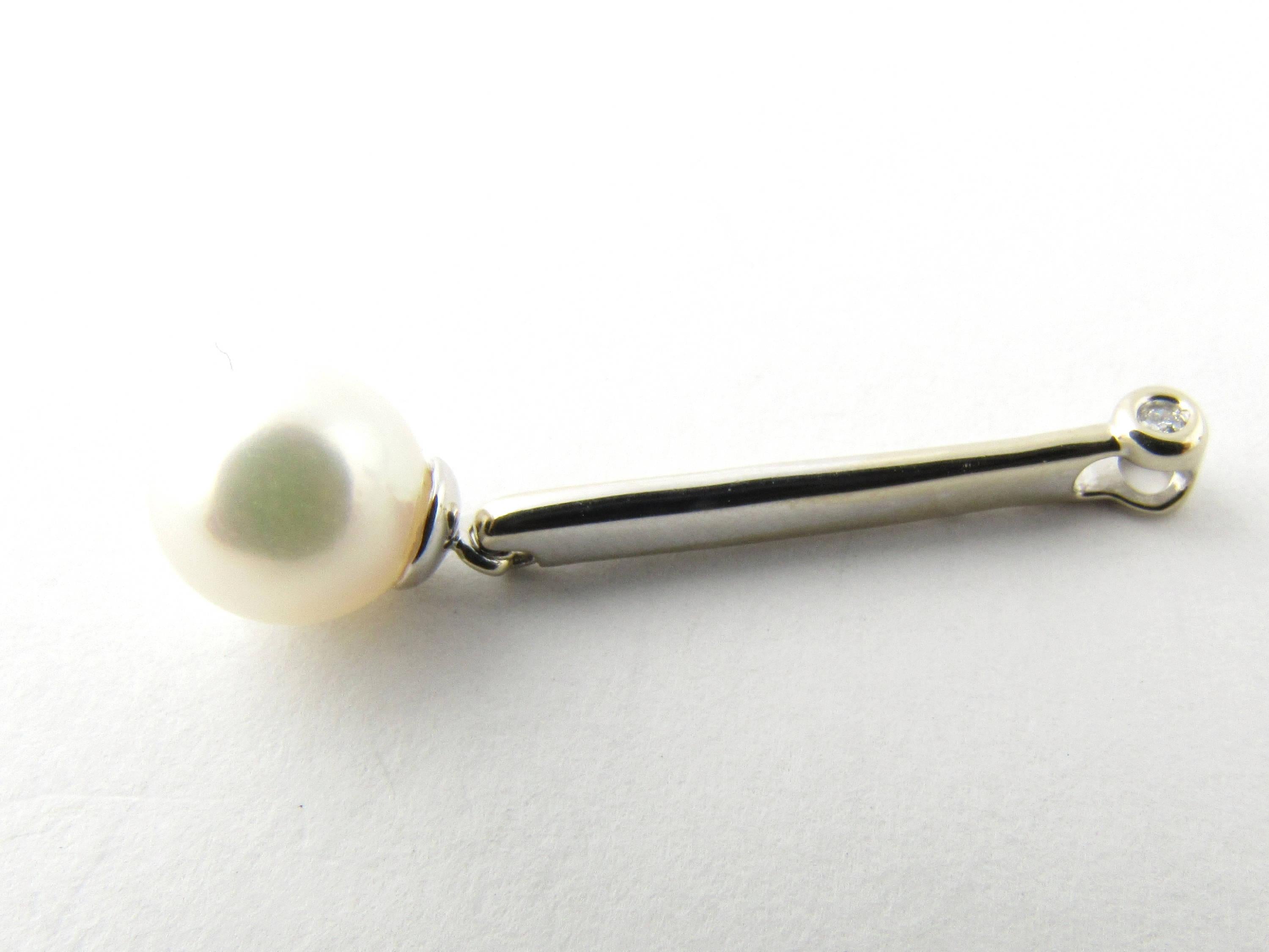 Round Cut 14 Karat Yellow Gold Pearl and Diamond Pendant For Sale