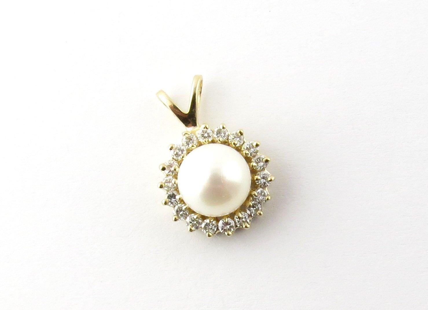 Women's 14 Karat Yellow Gold Pearl and Diamond Pendant