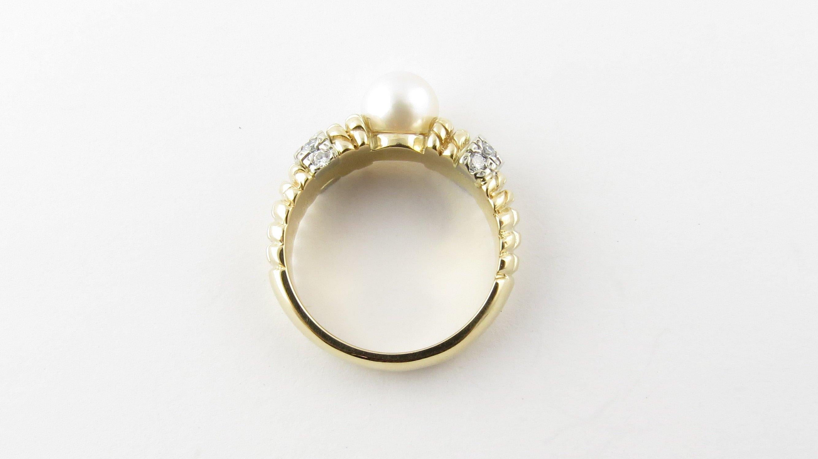 Women's 14 Karat Yellow Gold Pearl and Diamond Ring