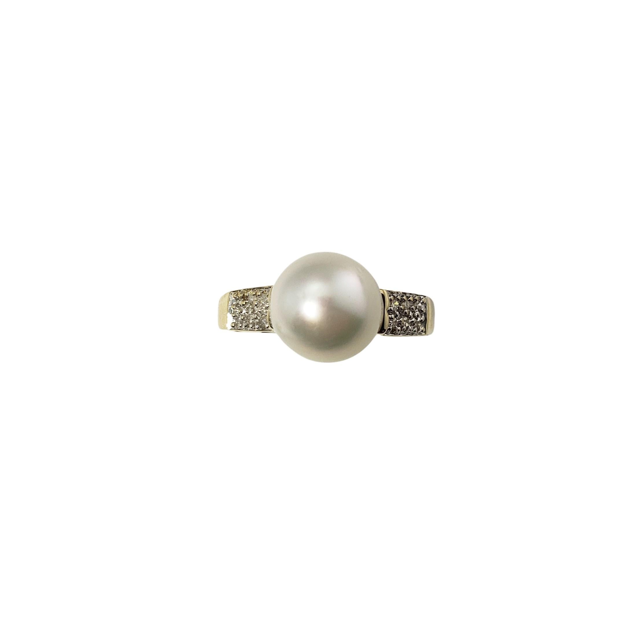 14 Karat Yellow Gold Pearl and Diamond Ring For Sale 4
