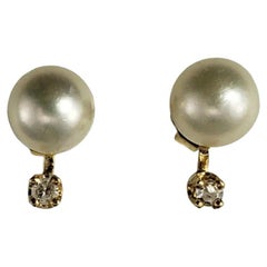 14 Karat Yellow Gold Pearl and Diamond Stud Earrings #17588
