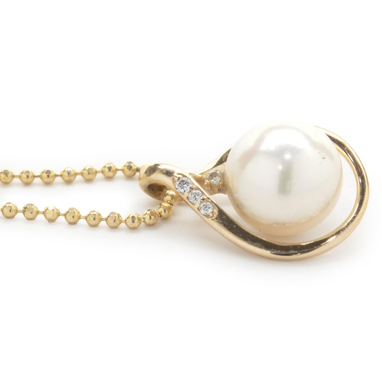 14 Karat Yellow Gold Pearl and Diamond Twist Necklace For Sale at 1stDibs